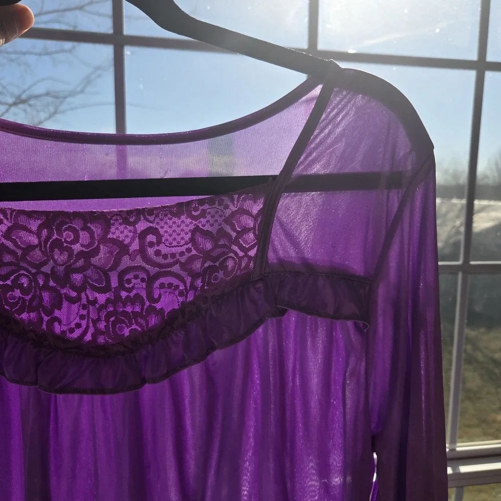 Vtg 80s Womens XL Sleep Shirt Nylon Long Sleeve Lace Front Purple‎ Retro